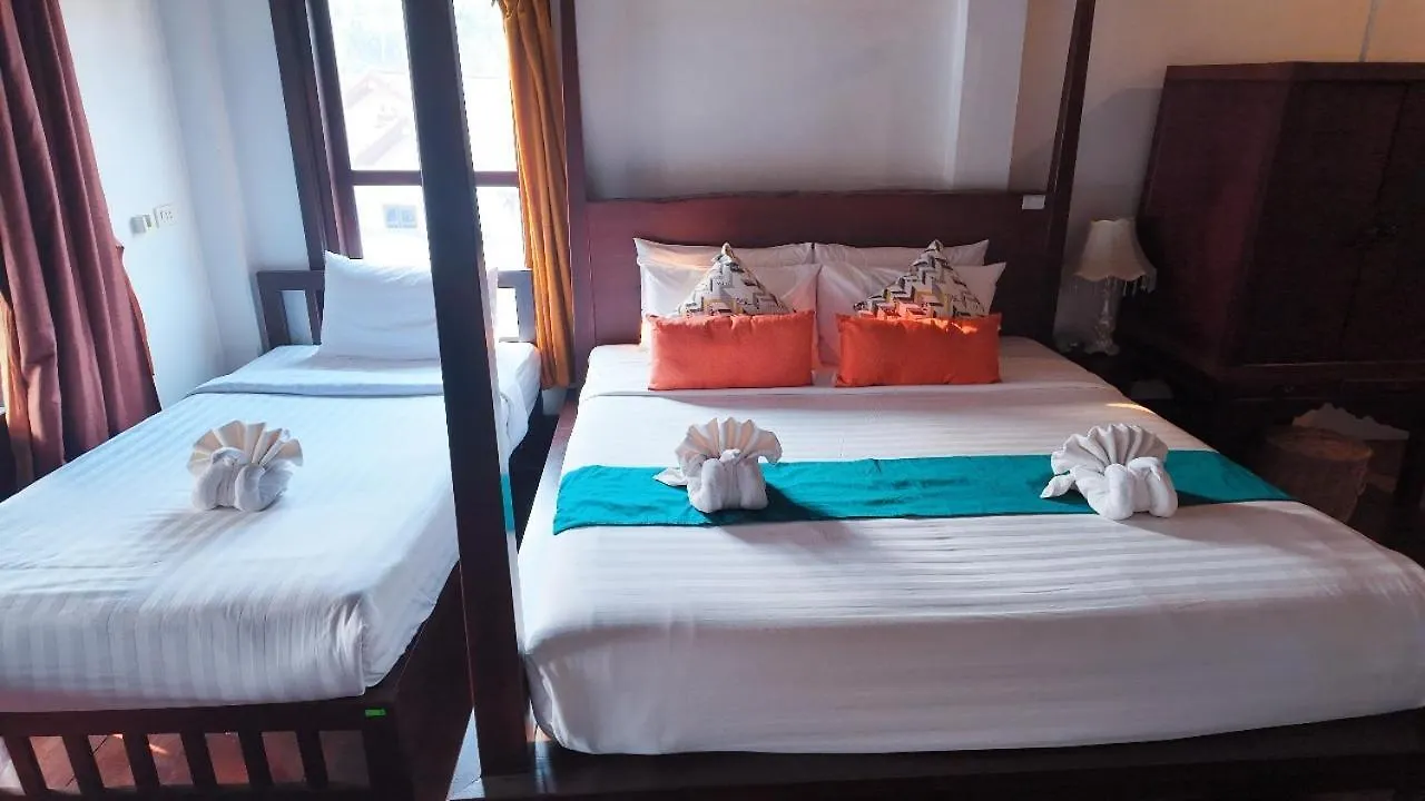 Alana Luang Prabang Hotel 4*,  Laos